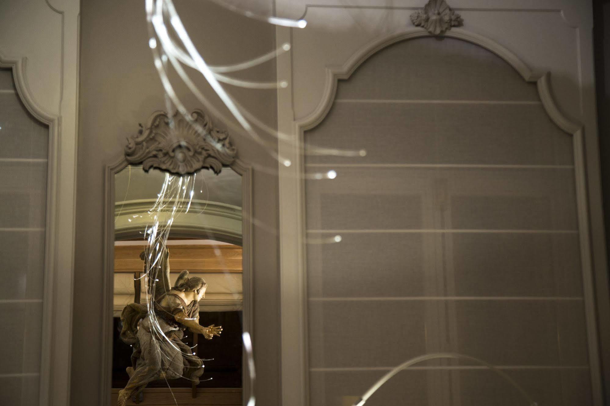 Louise Sur Cour Bed & Breakfast Saint-Gilles Bagian luar foto